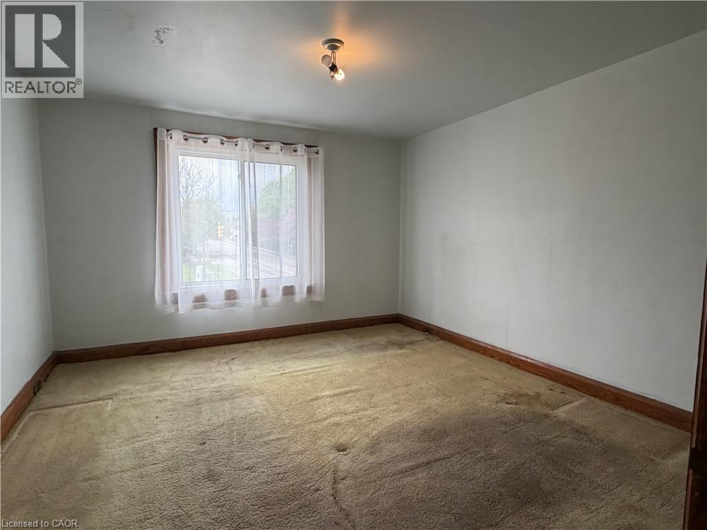 












339 NORFOLK Street N

,
Simcoe,




Ontario
N3Y3P2

