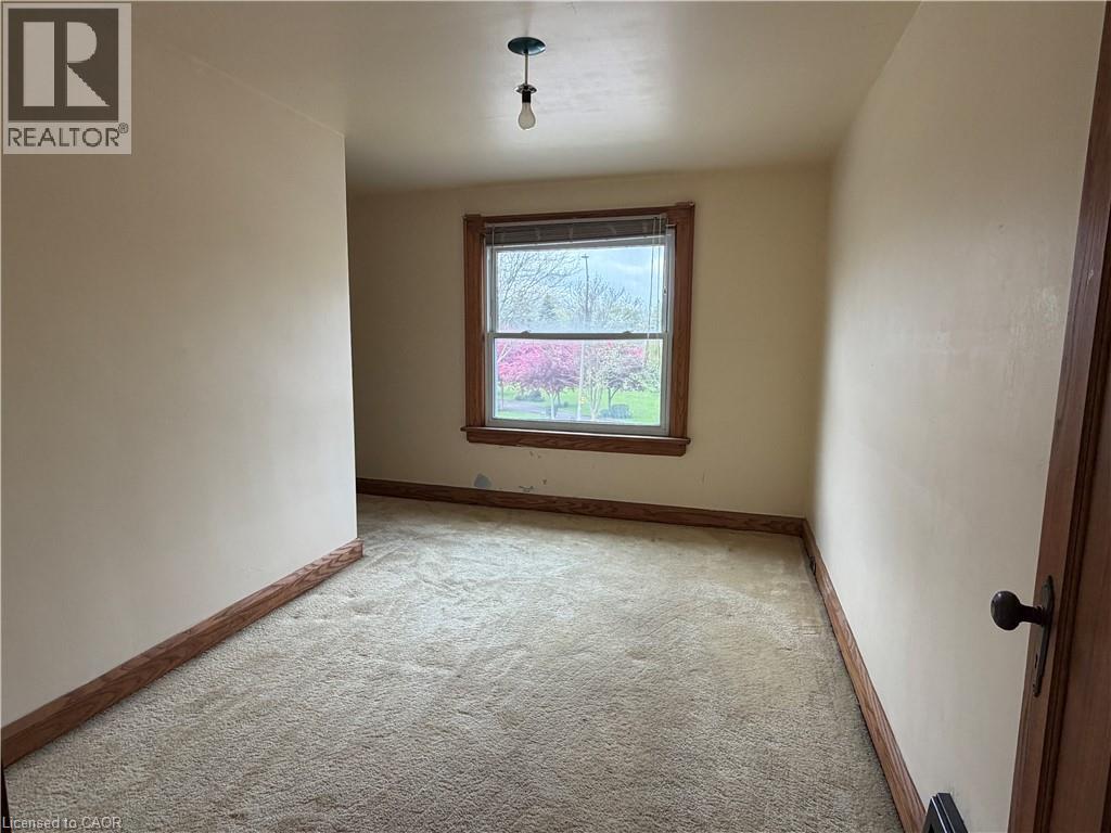 












339 NORFOLK Street N

,
Simcoe,




Ontario
N3Y3P2


