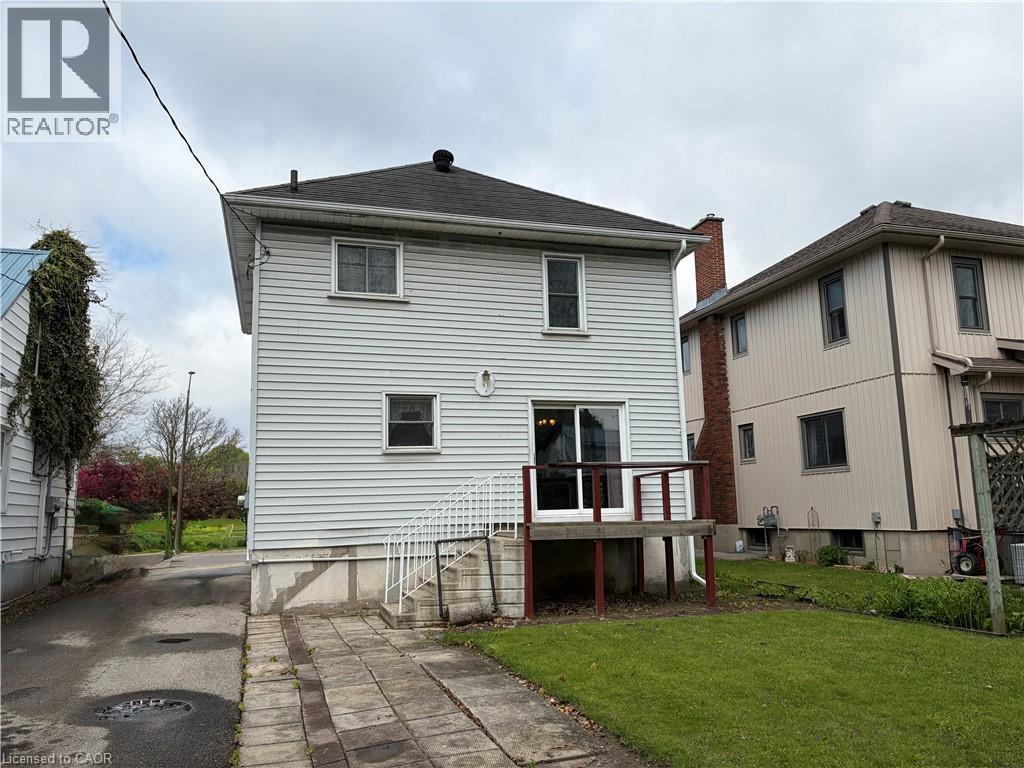 












339 NORFOLK Street N

,
Simcoe,




Ontario
N3Y3P2

