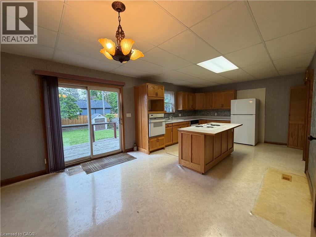 












339 NORFOLK Street N

,
Simcoe,




Ontario
N3Y3P2

