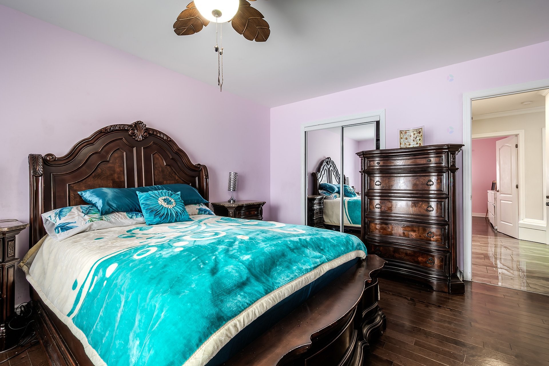 









7731


Boul. Perras

,
Montréal (Rivière-des-Prairies/Pointe-aux-Trembles),




QC
H1E4E9

