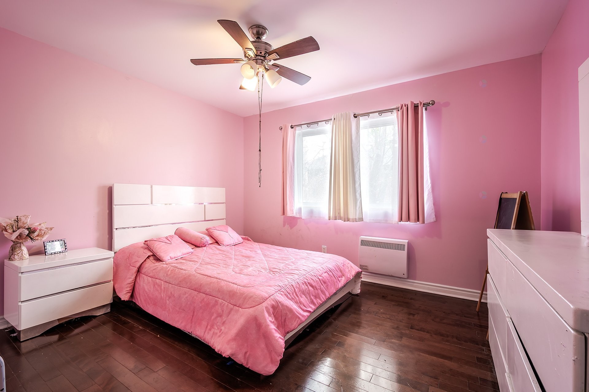 









7731


Boul. Perras

,
Montréal (Rivière-des-Prairies/Pointe-aux-Trembles),




QC
H1E4E9

