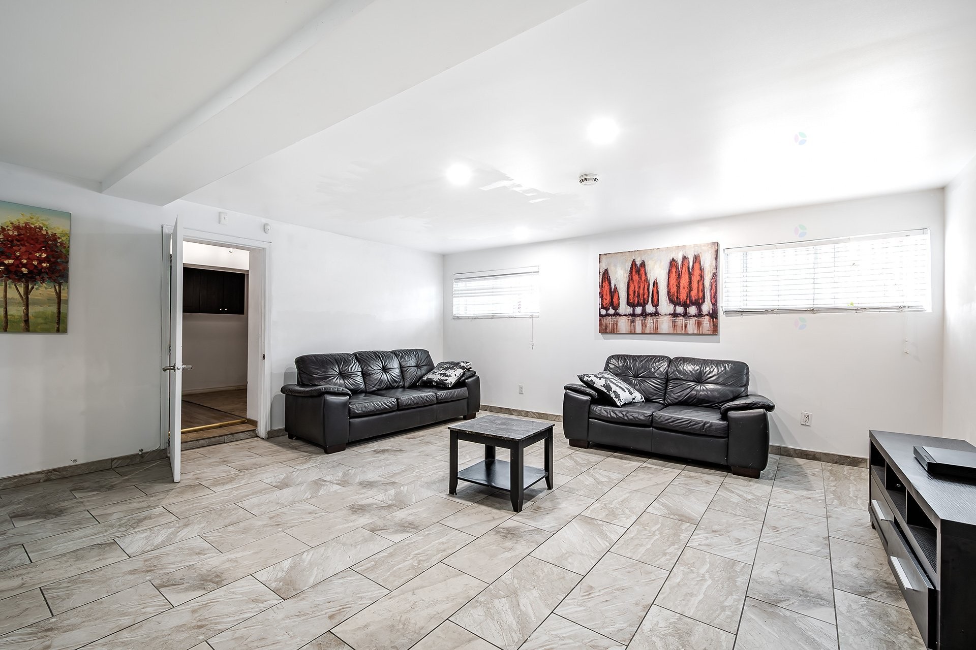 









7731


Boul. Perras

,
Montréal (Rivière-des-Prairies/Pointe-aux-Trembles),




QC
H1E4E9

