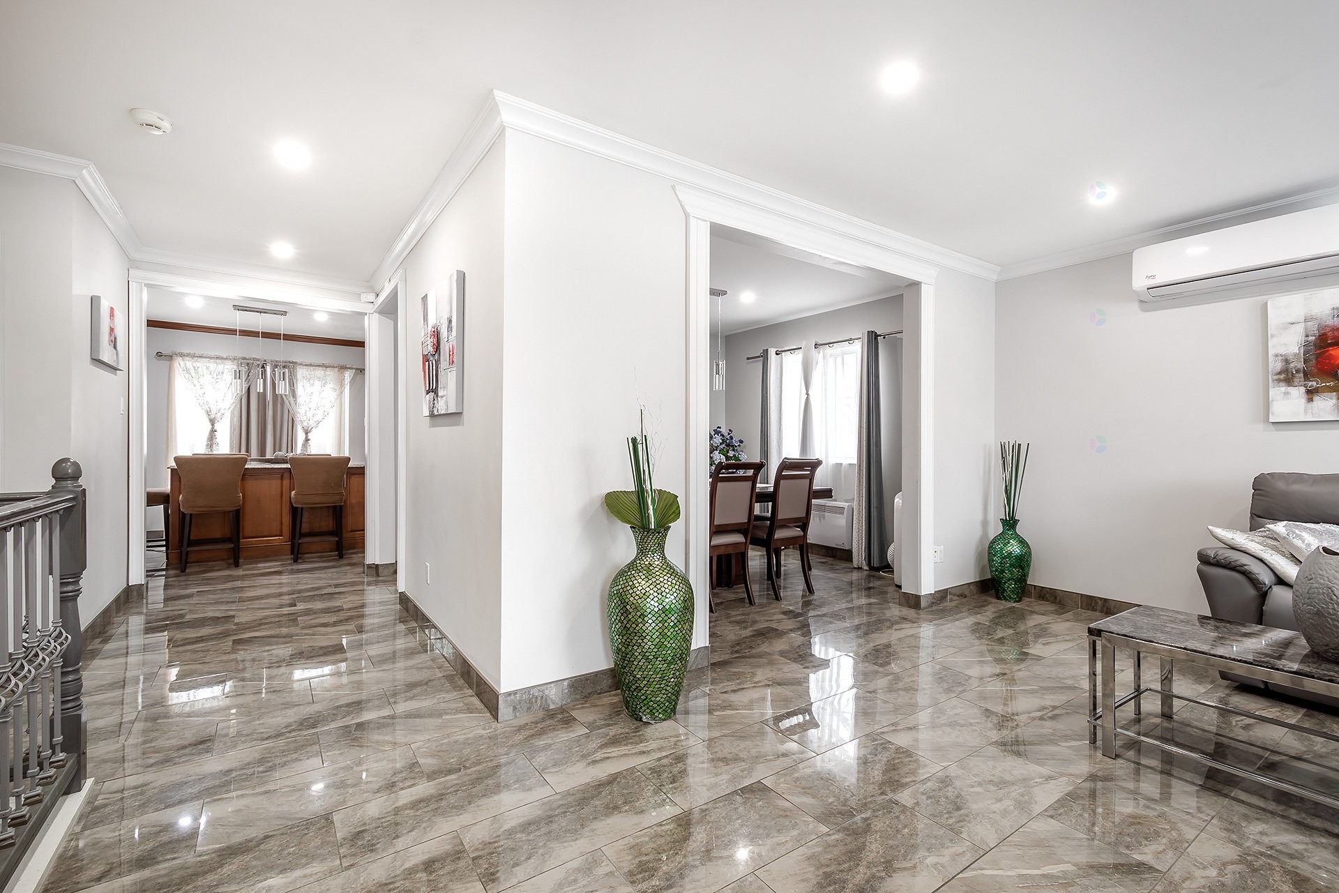 









7731


Boul. Perras

,
Montréal (Rivière-des-Prairies/Pointe-aux-Trembles),




QC
H1E4E9

