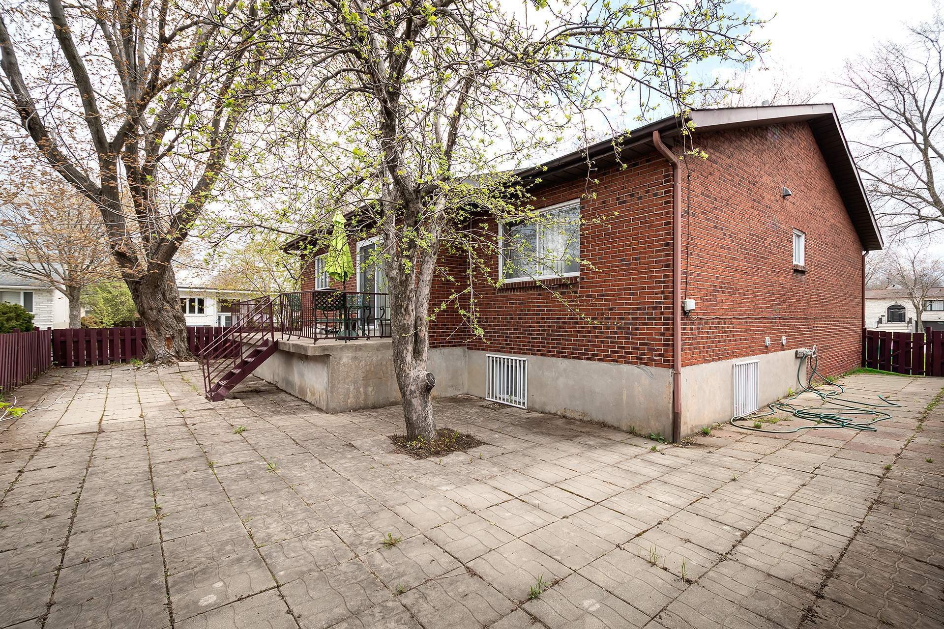 









7731


Boul. Perras

,
Montréal (Rivière-des-Prairies/Pointe-aux-Trembles),




QC
H1E4E9


