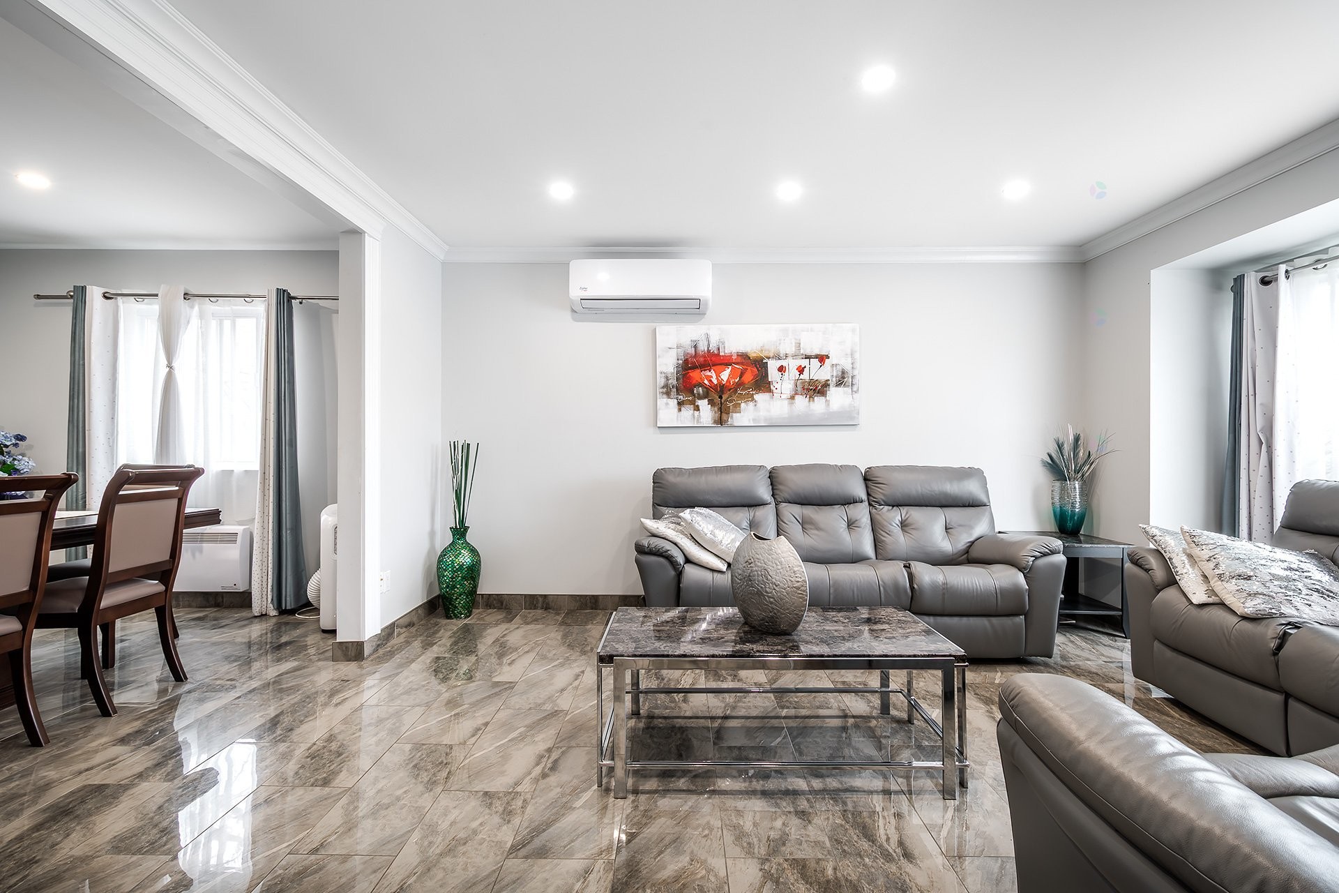 









7731


Boul. Perras

,
Montréal (Rivière-des-Prairies/Pointe-aux-Trembles),




QC
H1E4E9

