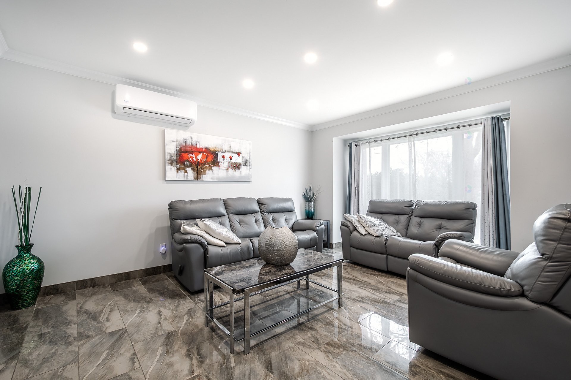 









7731


Boul. Perras

,
Montréal (Rivière-des-Prairies/Pointe-aux-Trembles),




QC
H1E4E9

