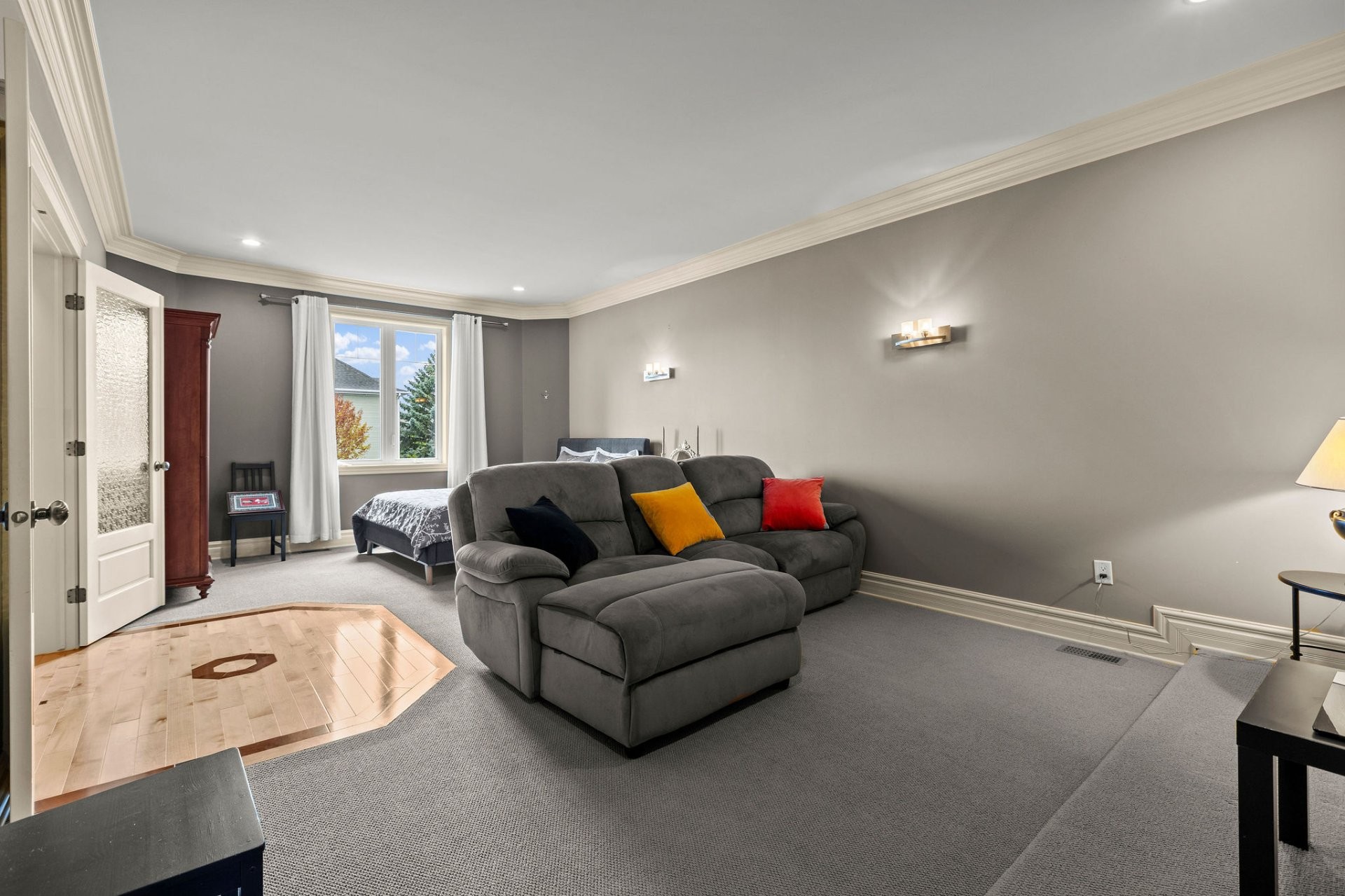 









299


Rue Foucher

,
Saint-Jean-sur-Richelieu,




QC
J3B8V3

