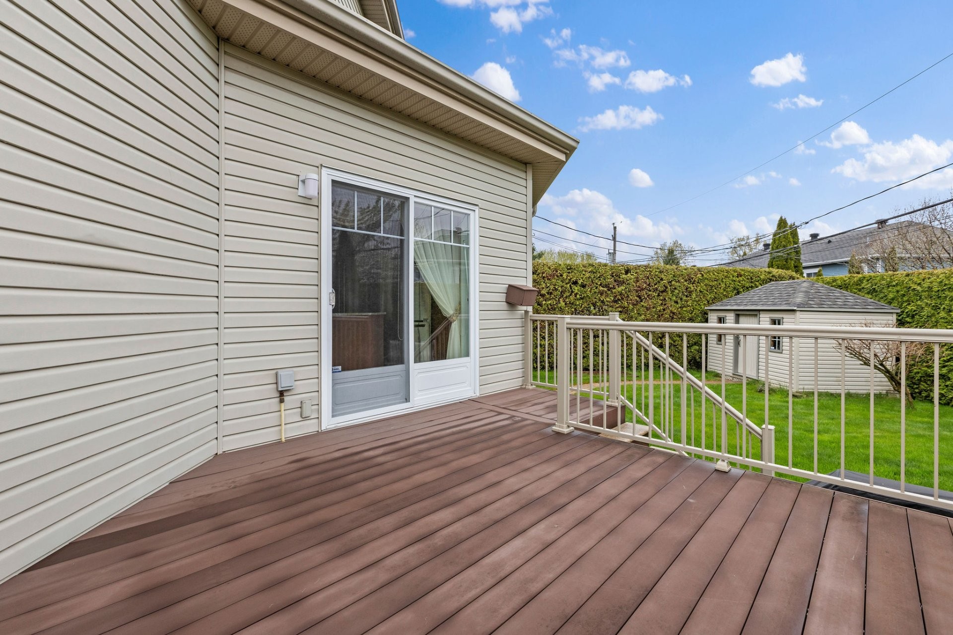 









299


Rue Foucher

,
Saint-Jean-sur-Richelieu,




QC
J3B8V3

