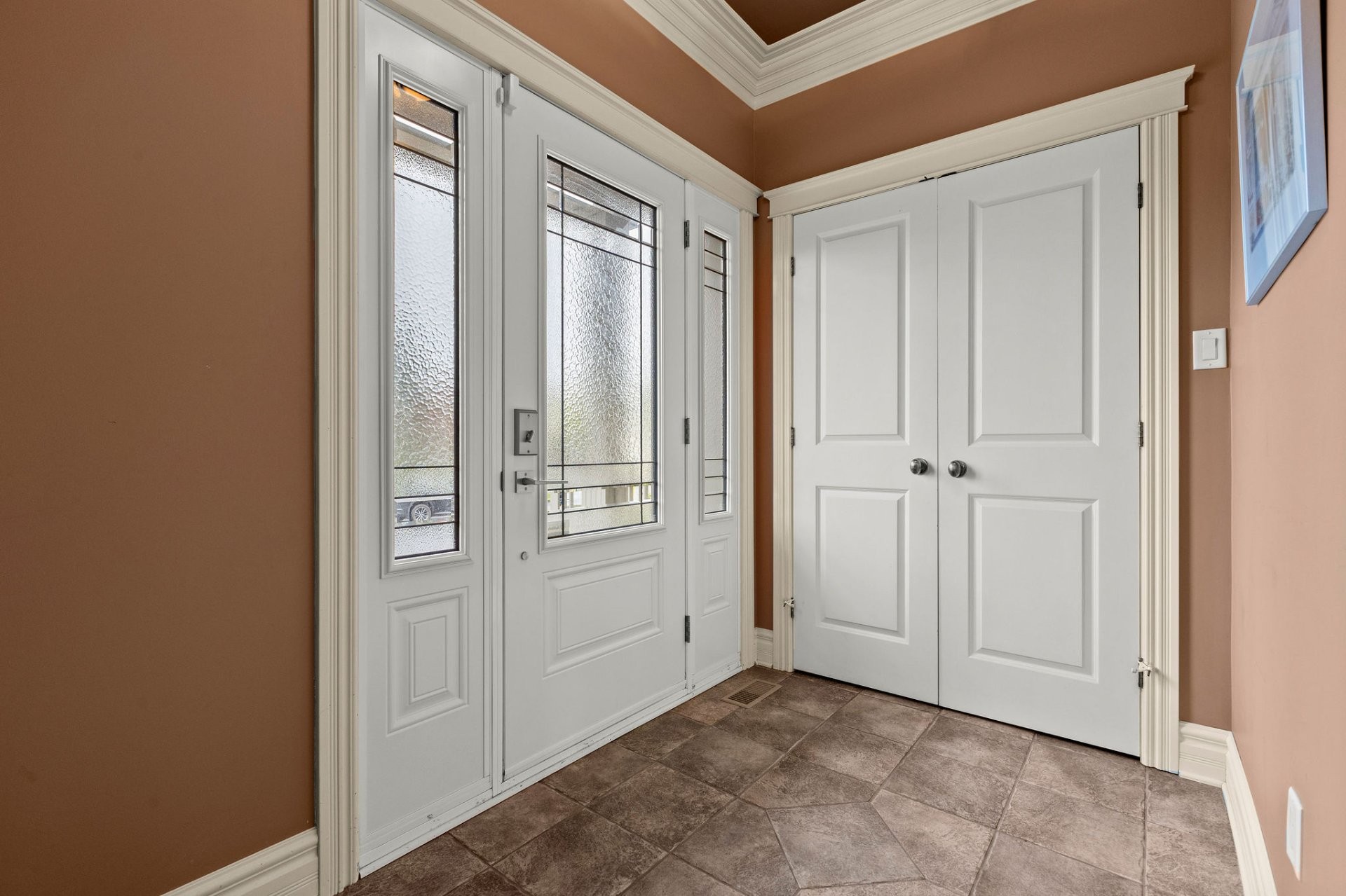 









299


Rue Foucher

,
Saint-Jean-sur-Richelieu,




QC
J3B8V3

