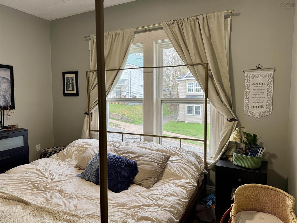 












67 Lyman Street

,
Truro,




NS
B2N 4S3

