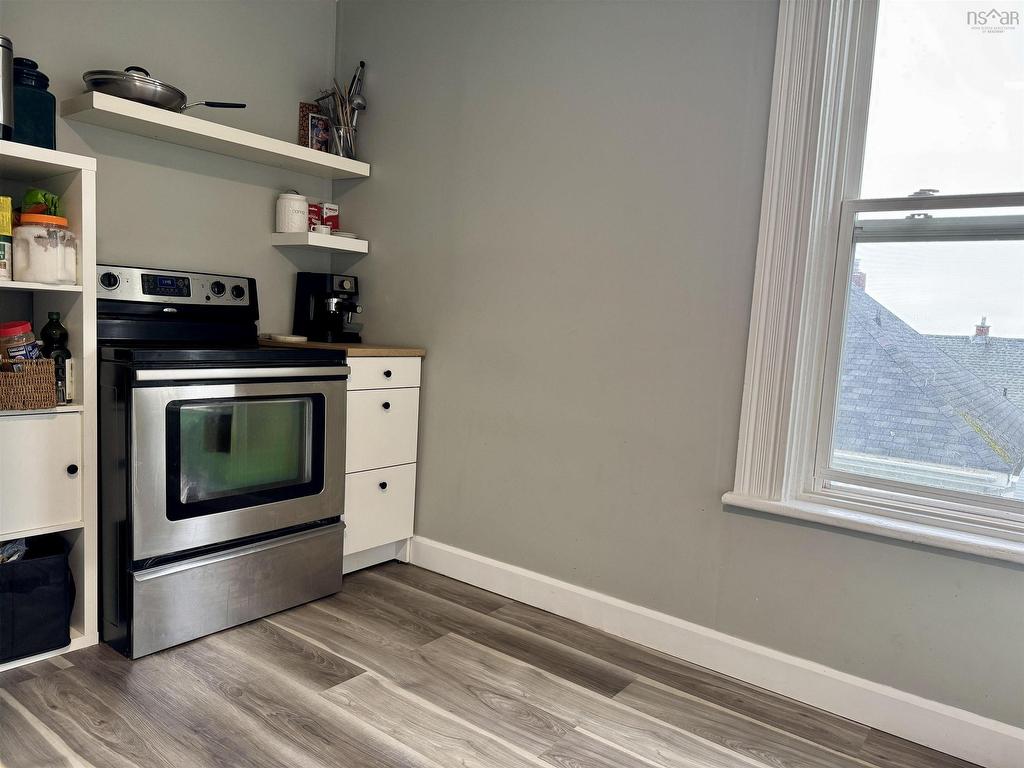 












67 Lyman Street

,
Truro,




NS
B2N 4S3

