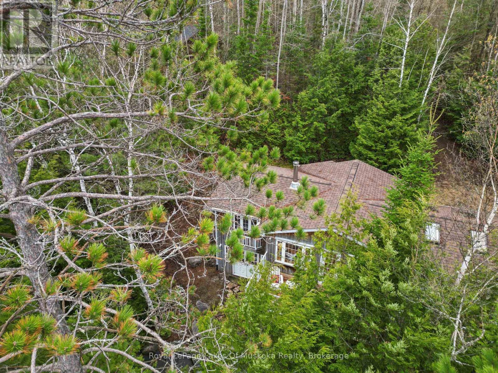 












4291 KAWAGAMA LAKE ROAD

,
Algonquin Highlands (Sherborne),




Ontario
P0A1E0

