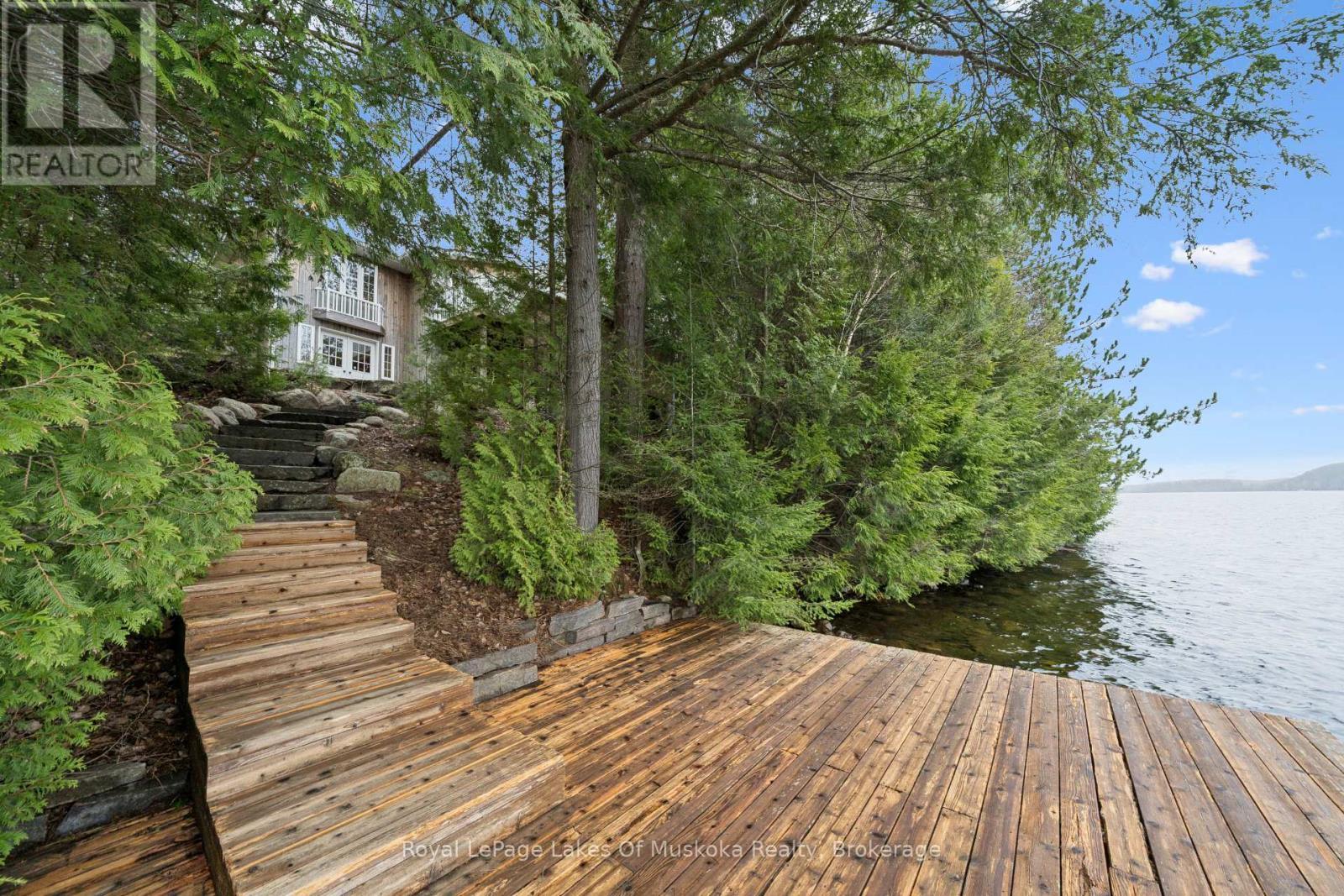 












4291 KAWAGAMA LAKE ROAD

,
Algonquin Highlands (Sherborne),




Ontario
P0A1E0


