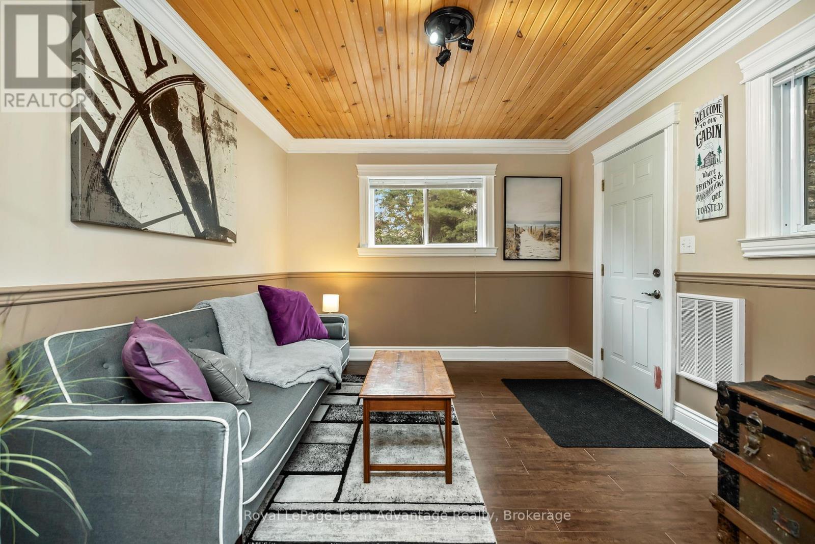 












1 WREN PLACE

,
McDougall,




Ontario
P2A2W7

