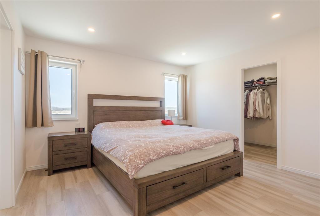 












40063 34N Road

,
La Broquerie,




Manitoba
R0A0W2

