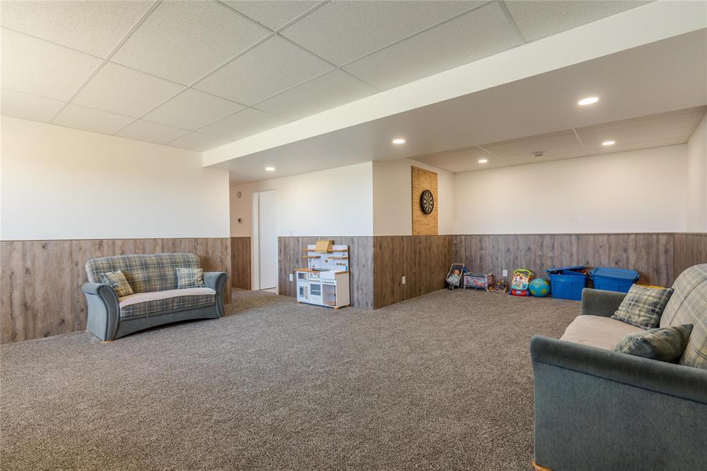 












40063 34N Road

,
La Broquerie,




Manitoba
R0A0W2


