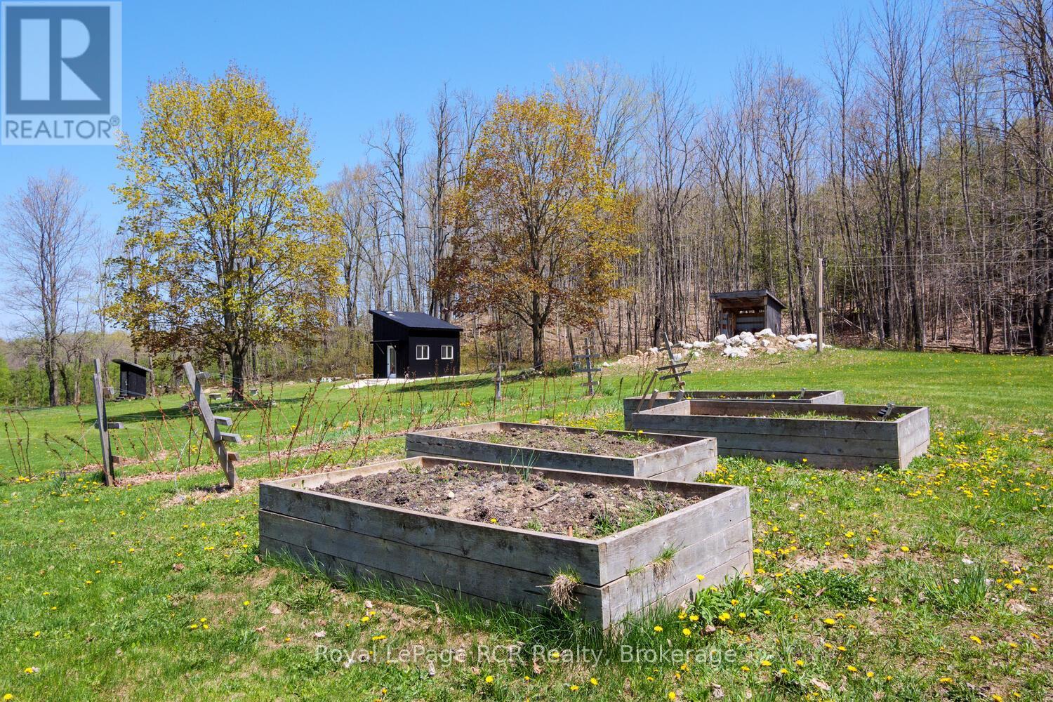 












384317 CONCESSION 4 CONCESSION

,
West Grey,




Ontario
N0C1K0

