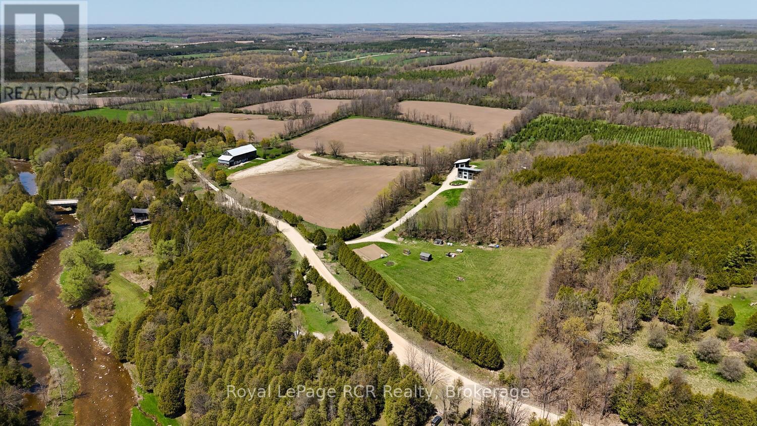 












384317 CONCESSION 4 CONCESSION

,
West Grey,




Ontario
N0C1K0

