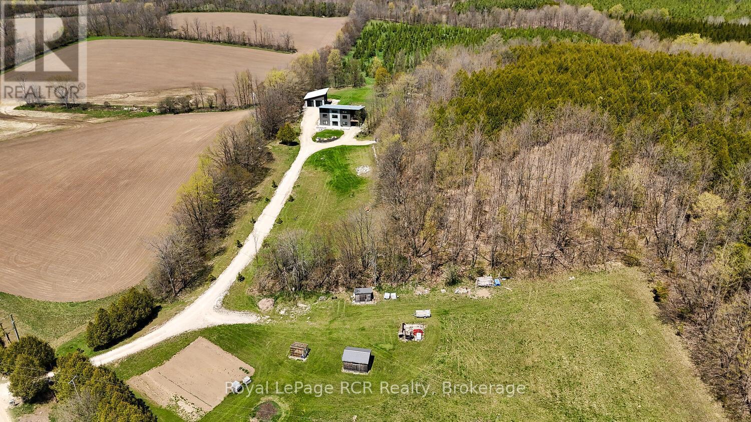 












384317 CONCESSION 4 CONCESSION

,
West Grey,




Ontario
N0C1K0

