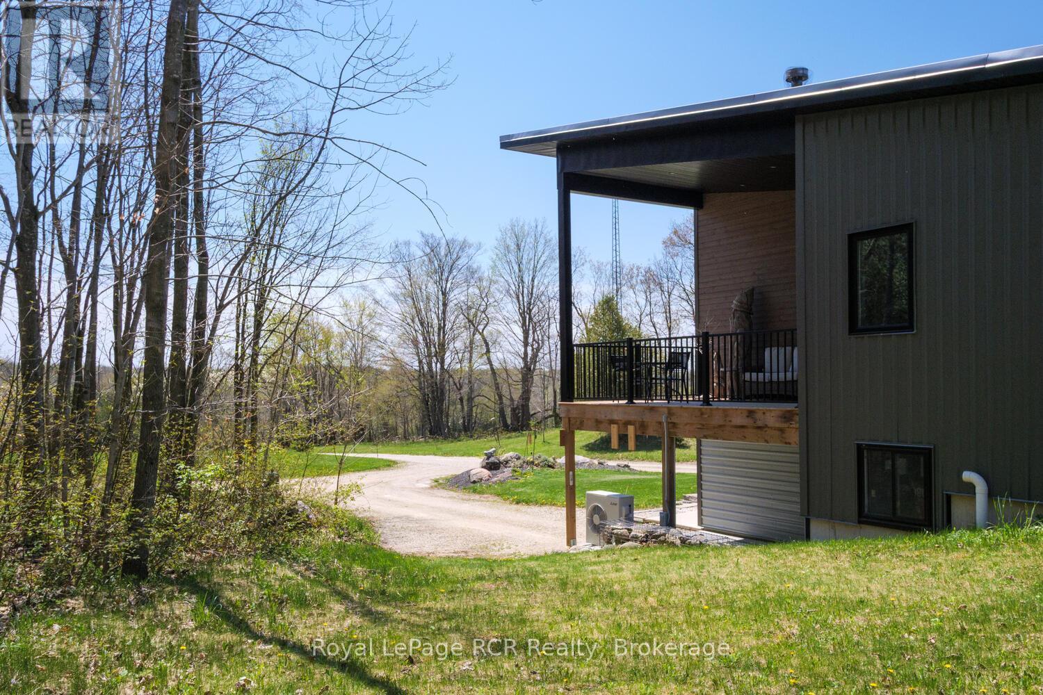 












384317 CONCESSION 4 CONCESSION

,
West Grey,




Ontario
N0C1K0

