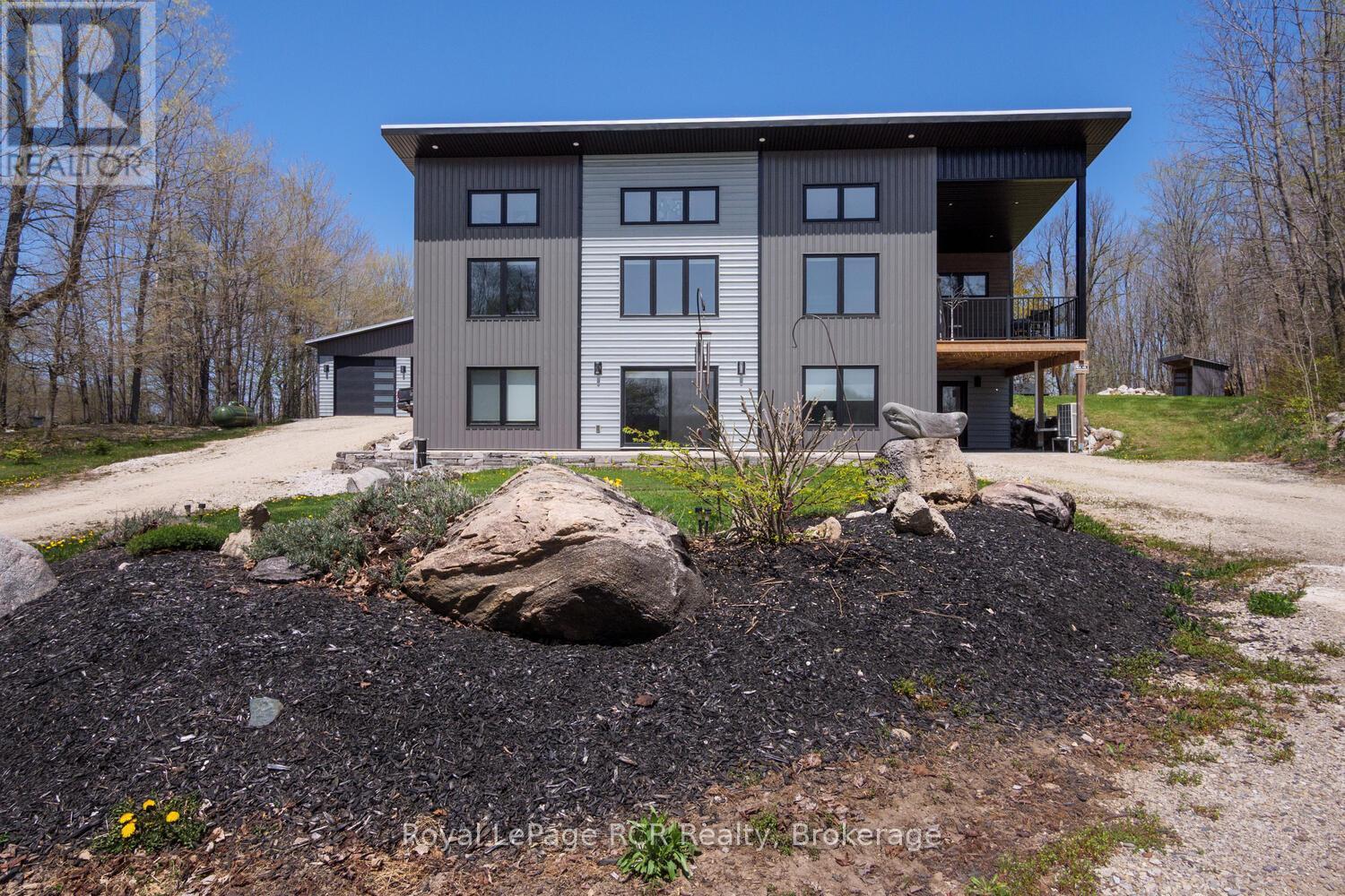 












384317 CONCESSION 4 CONCESSION

,
West Grey,




Ontario
N0C1K0

