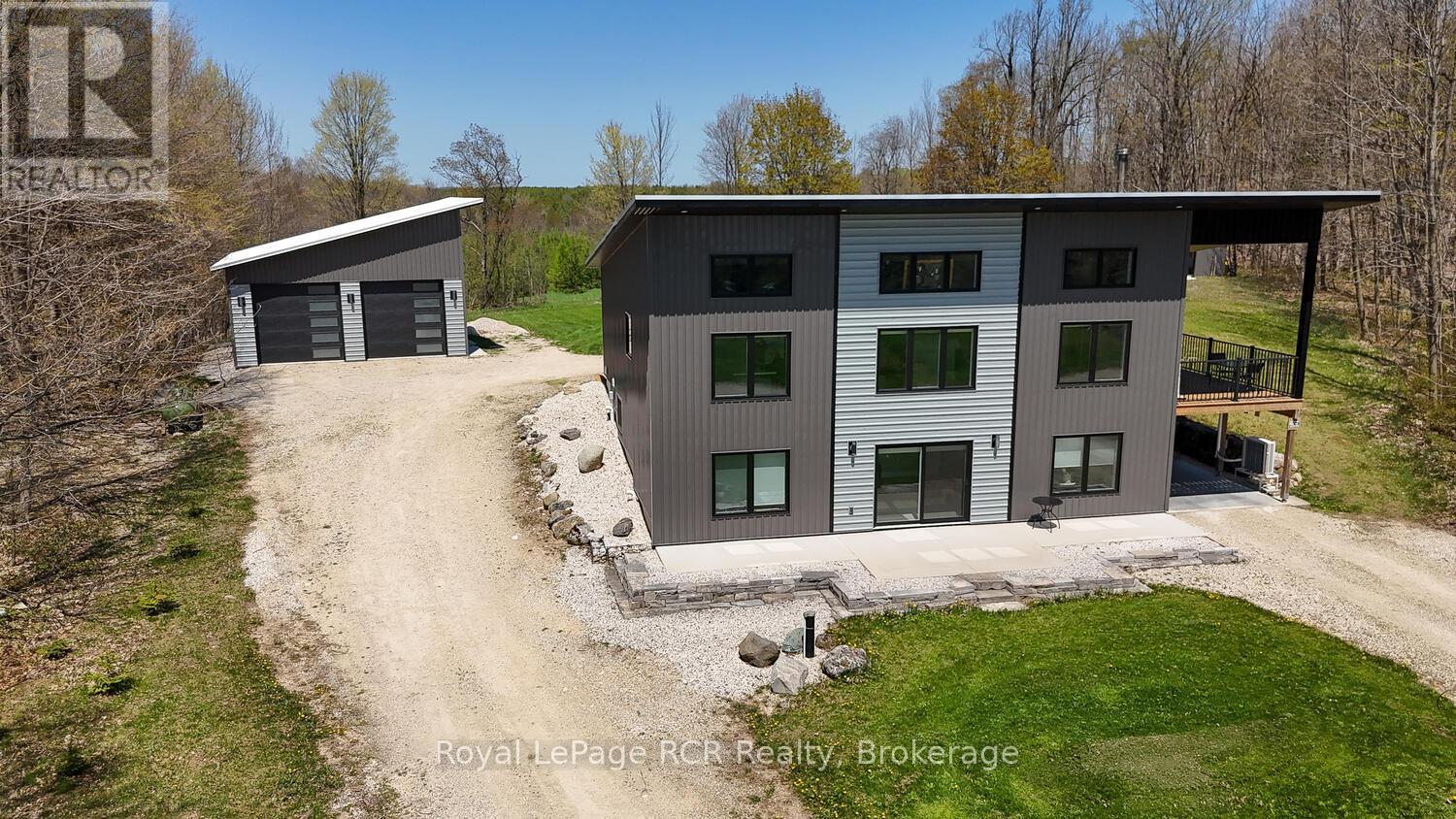 












384317 CONCESSION 4 CONCESSION

,
West Grey,




Ontario
N0C1K0

