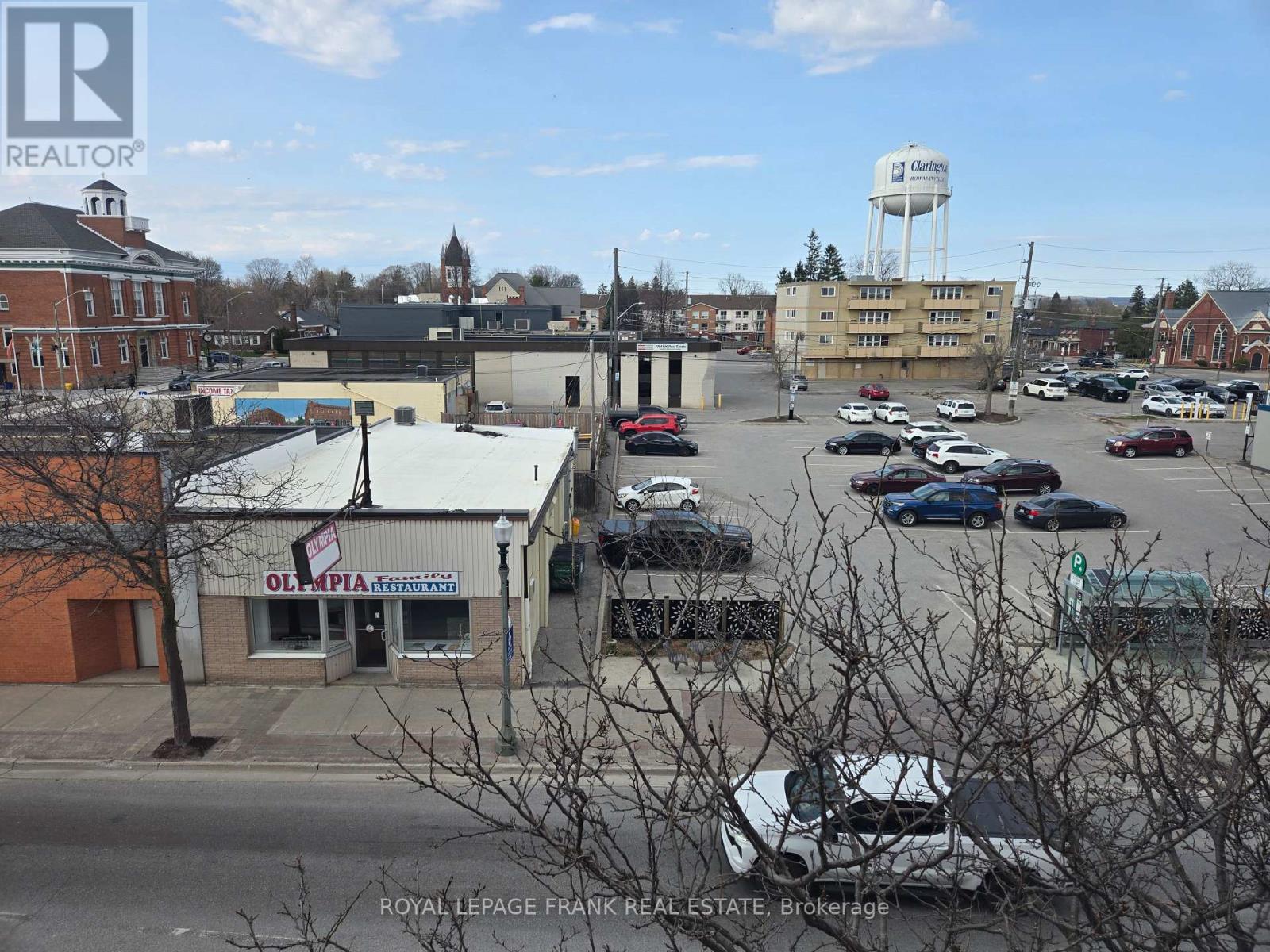 












APARTMENT #5 - 15 KING STREET E

,
Clarington (Bowmanville),




Ontario
L1C1N1

