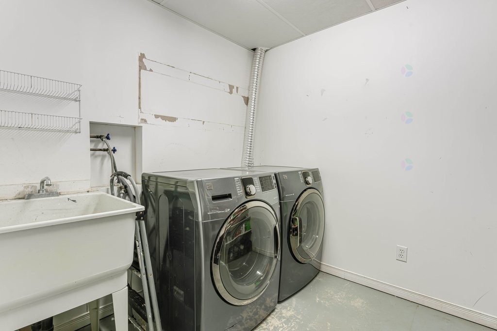 









58


Rue de la Planète

,
Gatineau (Hull),




QC
J9A2Y4

