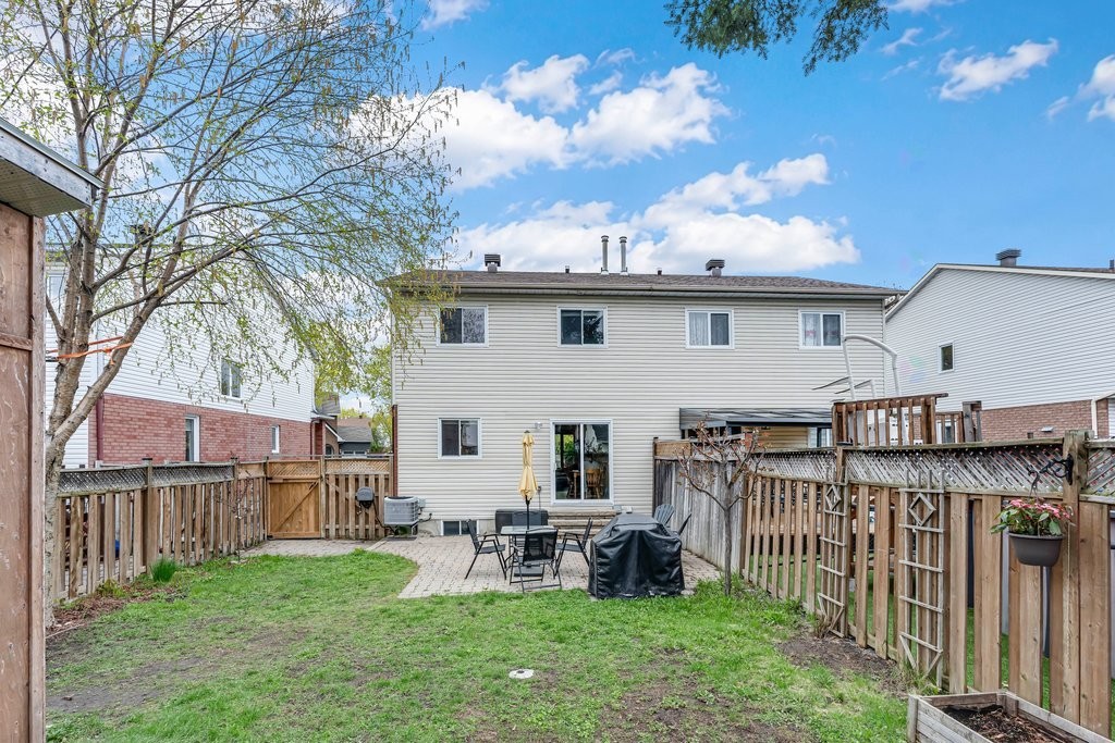 









58


Rue de la Planète

,
Gatineau (Hull),




QC
J9A2Y4

