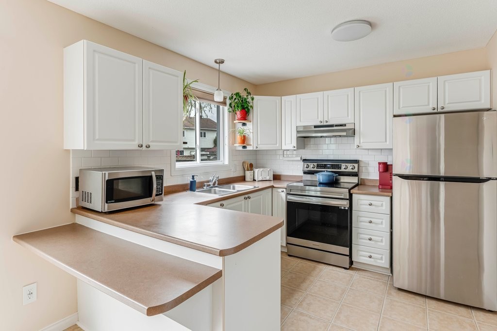









58


Rue de la Planète

,
Gatineau (Hull),




QC
J9A2Y4

