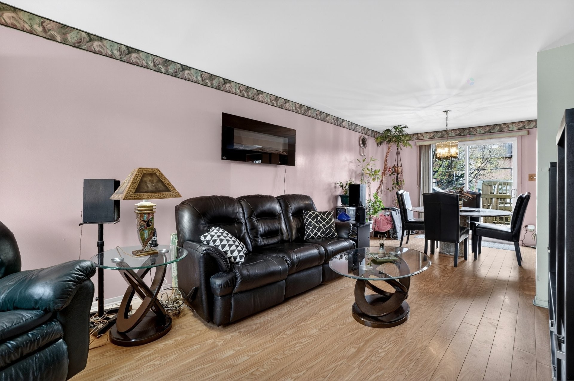 









3510


Rue Bernadette

,
Laval (Fabreville),




QC
H7P5H5


