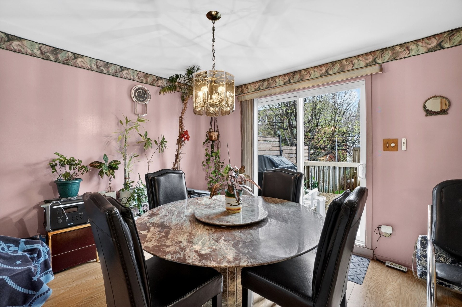 









3510


Rue Bernadette

,
Laval (Fabreville),




QC
H7P5H5

