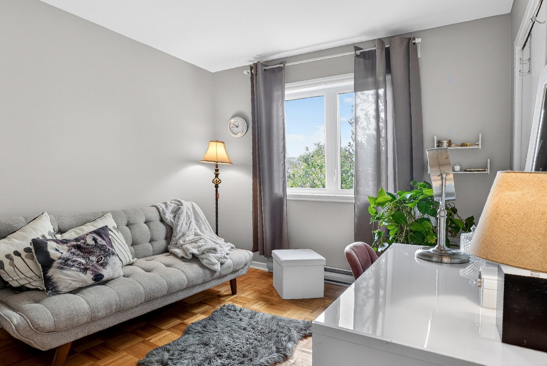 









3627


Rue Chaboillez

,
Longueuil (Le Vieux-Longueuil),




QC
J4L4T7

