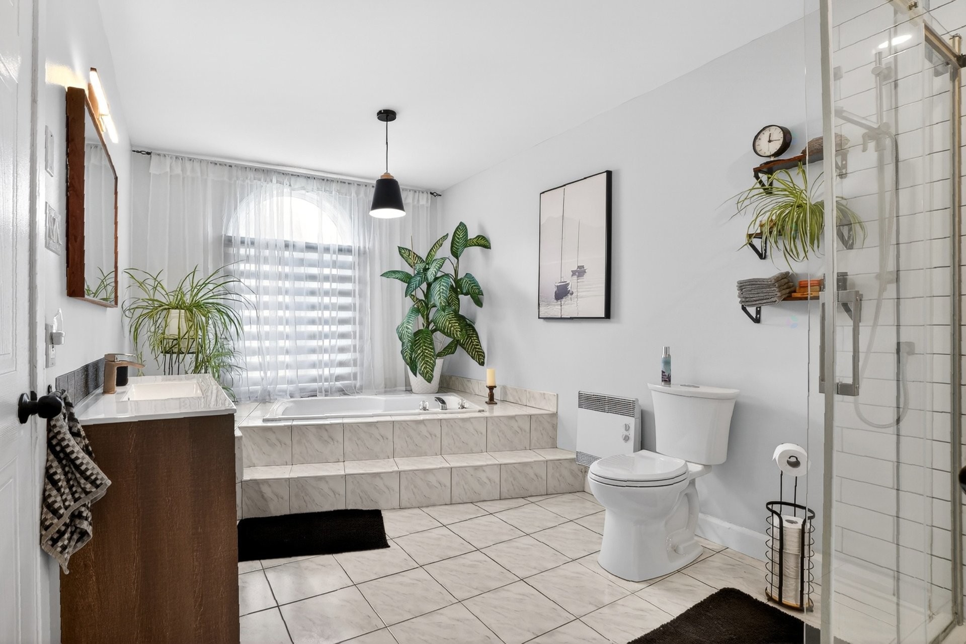 









3627


Rue Chaboillez

,
Longueuil (Le Vieux-Longueuil),




QC
J4L4T7

