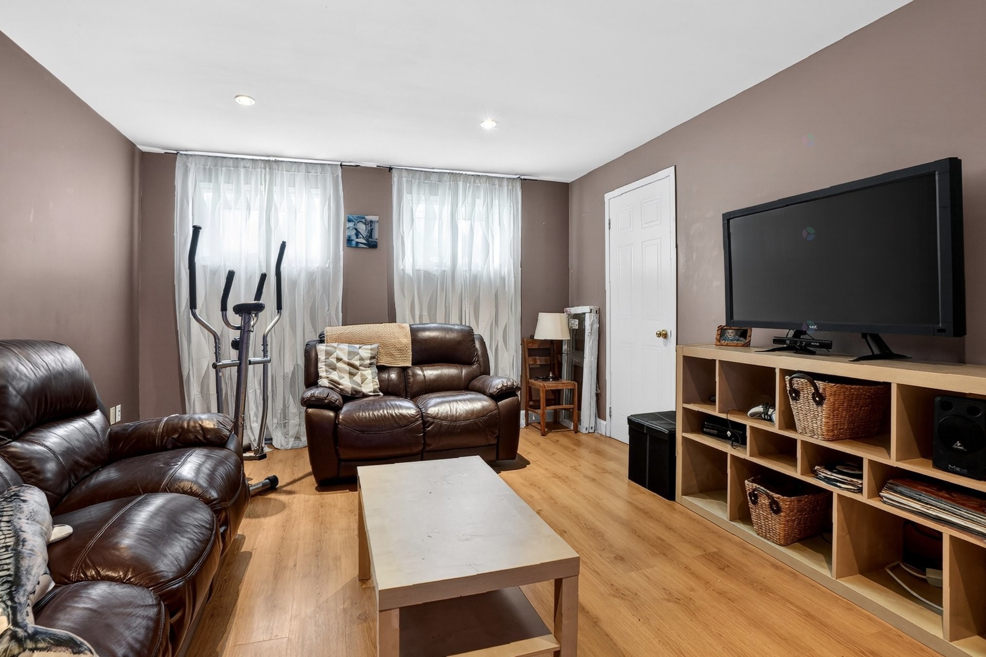 









3627


Rue Chaboillez

,
Longueuil (Le Vieux-Longueuil),




QC
J4L4T7

