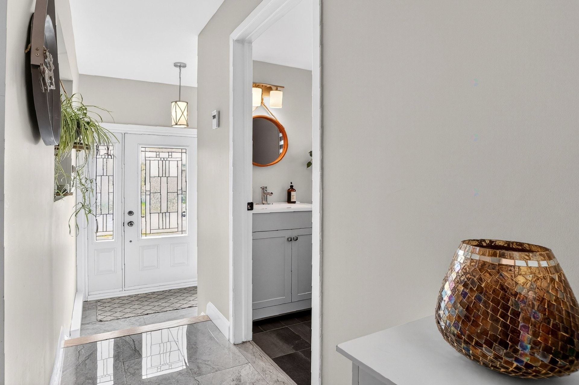 









3627


Rue Chaboillez

,
Longueuil (Le Vieux-Longueuil),




QC
J4L4T7

