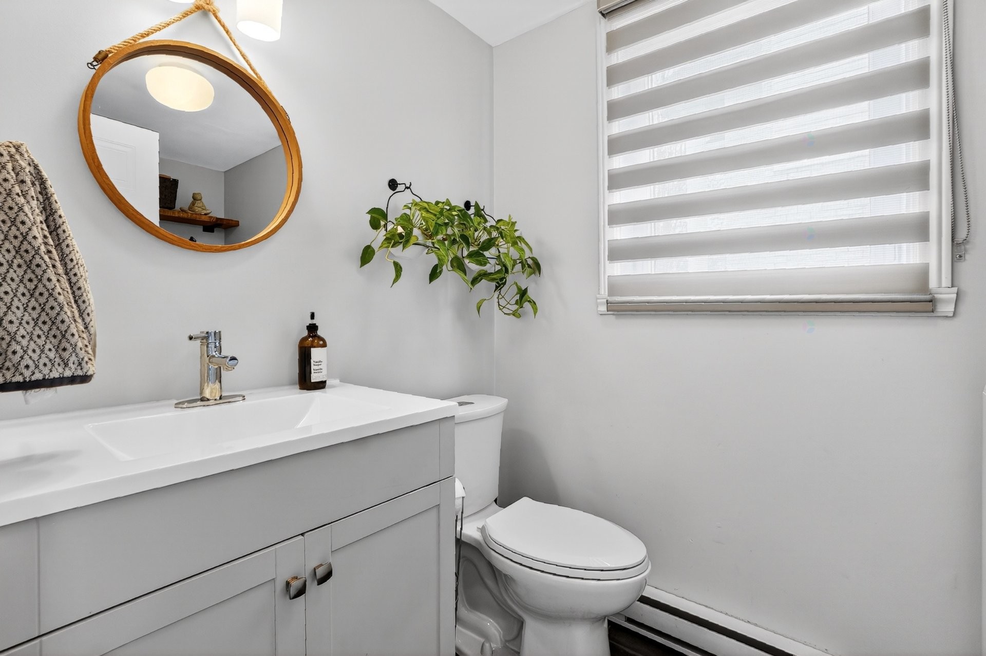 









3627


Rue Chaboillez

,
Longueuil (Le Vieux-Longueuil),




QC
J4L4T7

