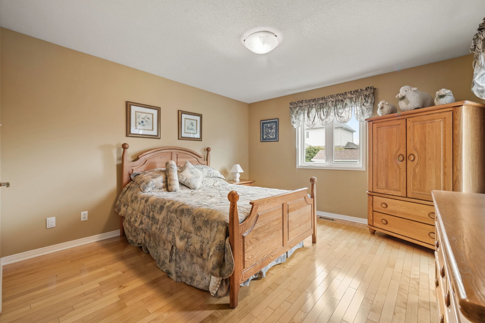 









415


Rue Ernest-Gaboury

,
Gatineau (Gatineau),




QC
J8V2N5

