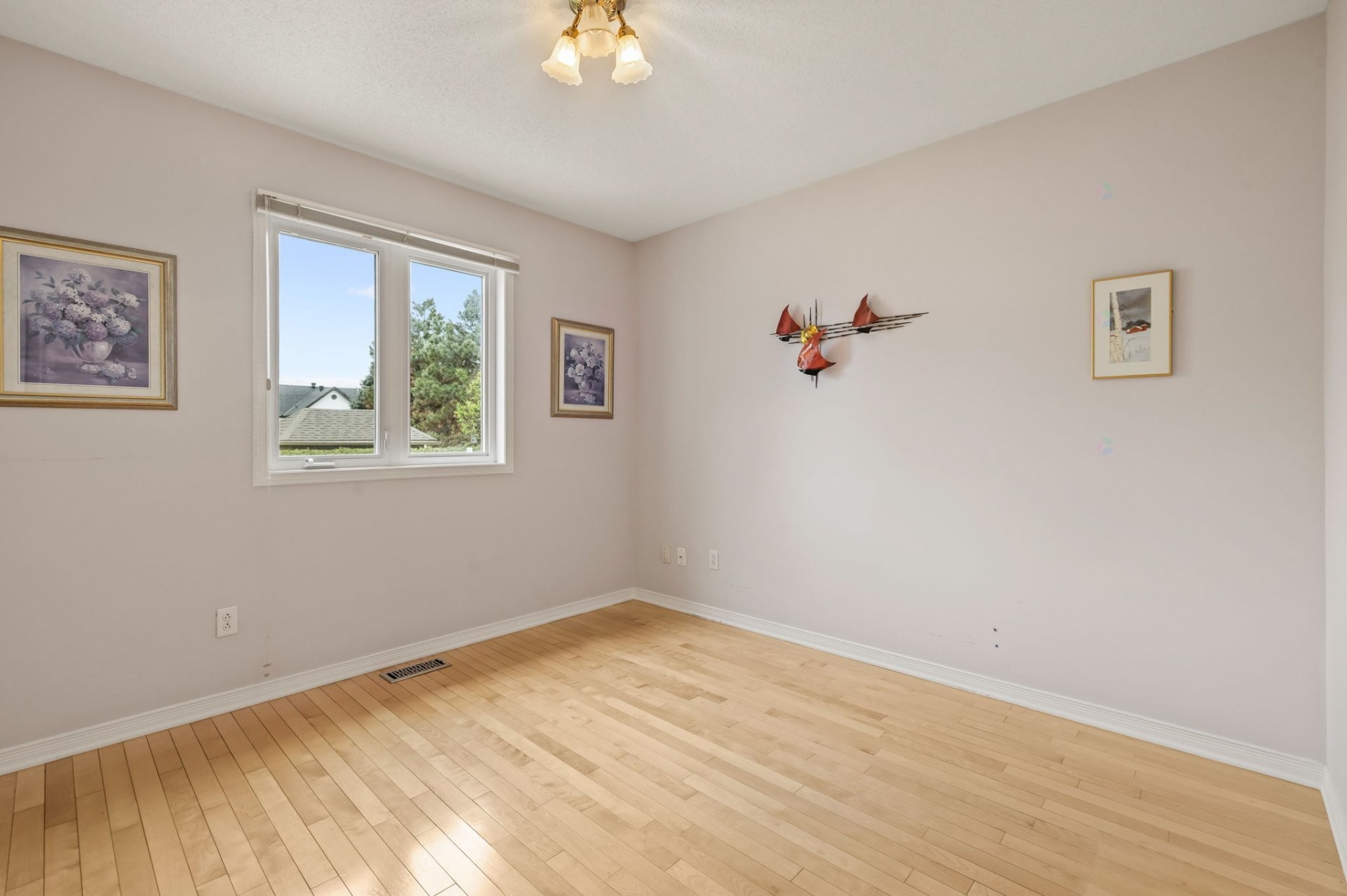 









415


Rue Ernest-Gaboury

,
Gatineau (Gatineau),




QC
J8V2N5

