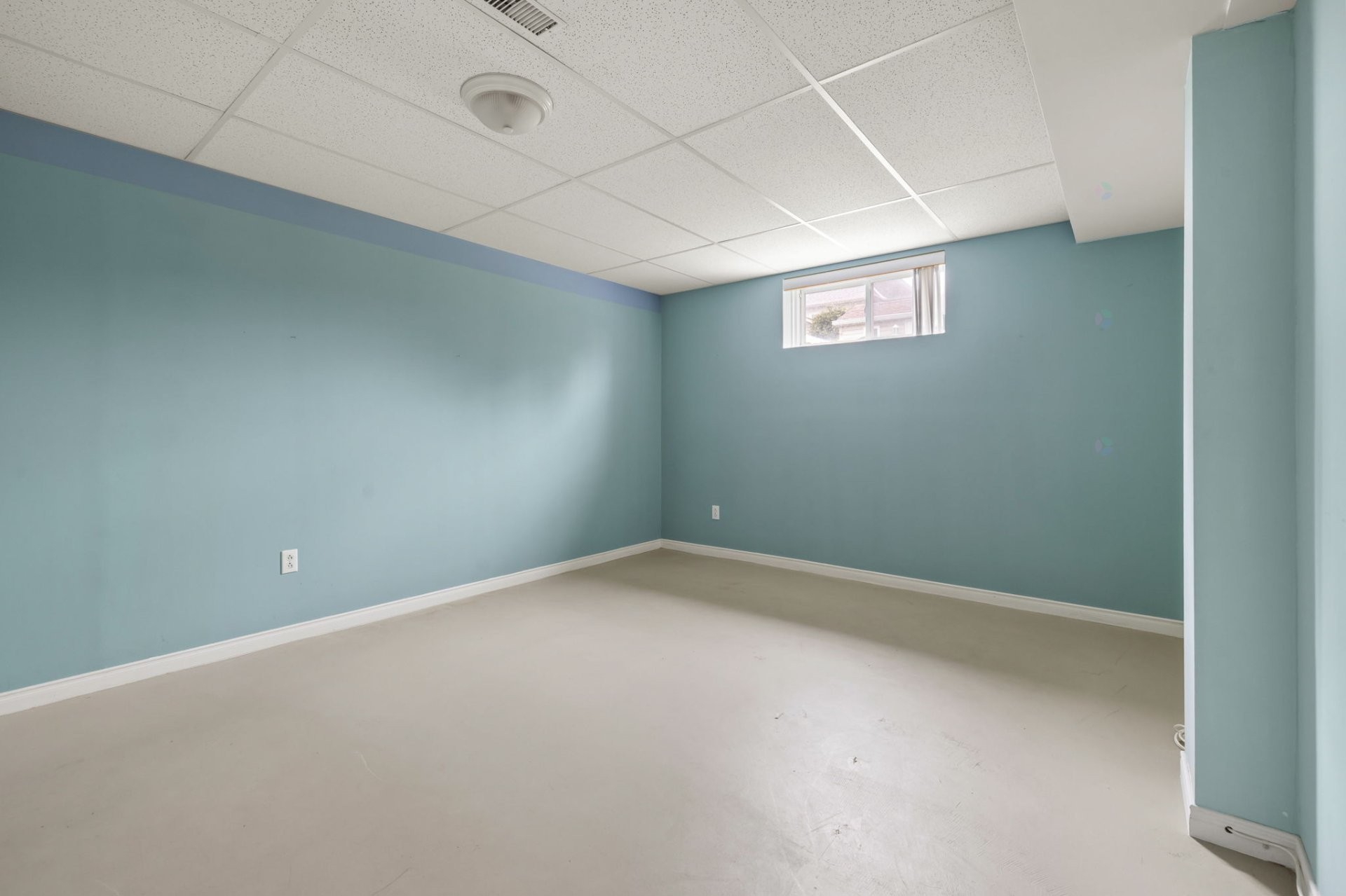 









415


Rue Ernest-Gaboury

,
Gatineau (Gatineau),




QC
J8V2N5

