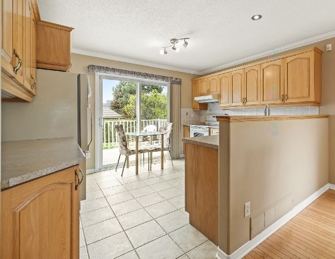 









415


Rue Ernest-Gaboury

,
Gatineau (Gatineau),




QC
J8V2N5

