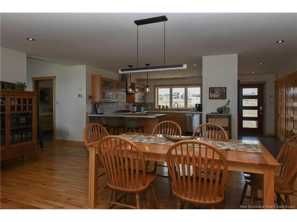 









287


rue de l'ile

ST,
Caraquet,




NB
E1W 1B5

