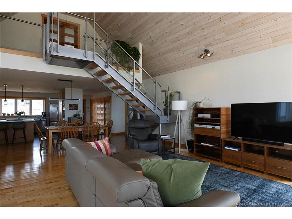 









287


rue de l'ile

ST,
Caraquet,




NB
E1W 1B5

