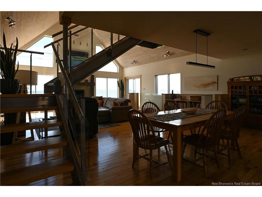 









287


rue de l'ile

ST,
Caraquet,




NB
E1W 1B5

