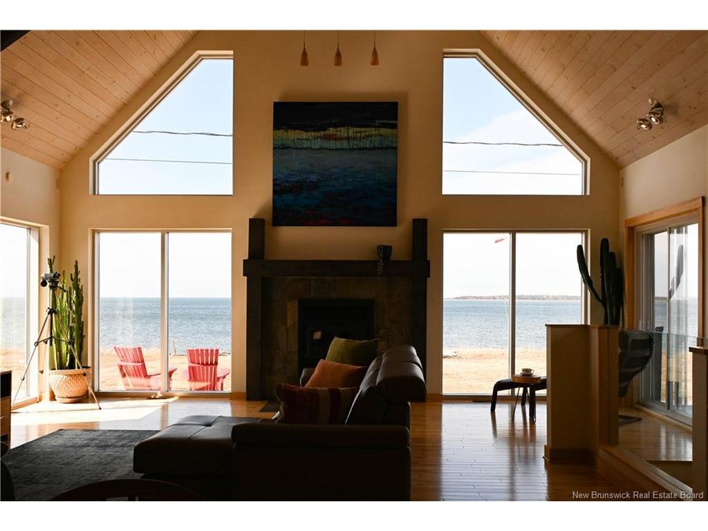 









287


rue de l'ile

ST,
Caraquet,




NB
E1W 1B5

