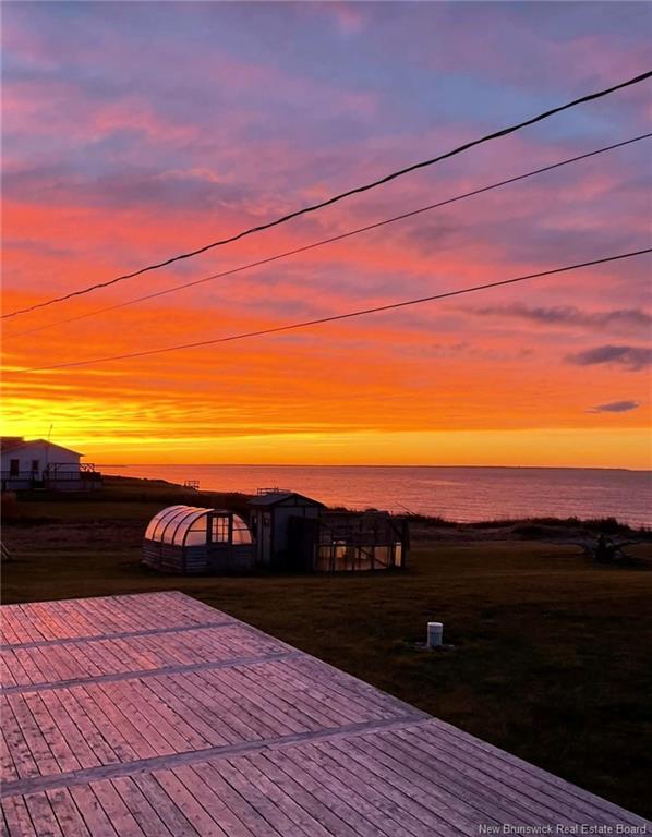 









287


rue de l'ile

ST,
Caraquet,




NB
E1W 1B5

