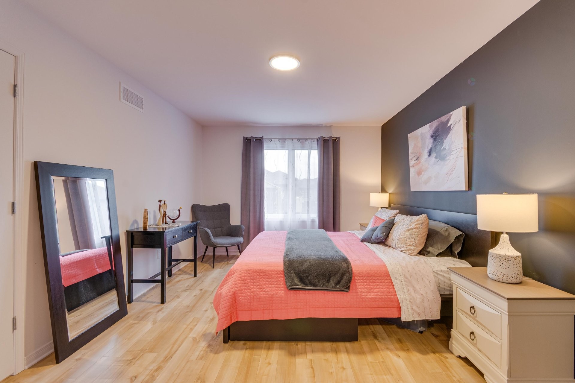 









274


Rue de Fontenelle

,
Gatineau (Gatineau),




QC
J8T0A4

