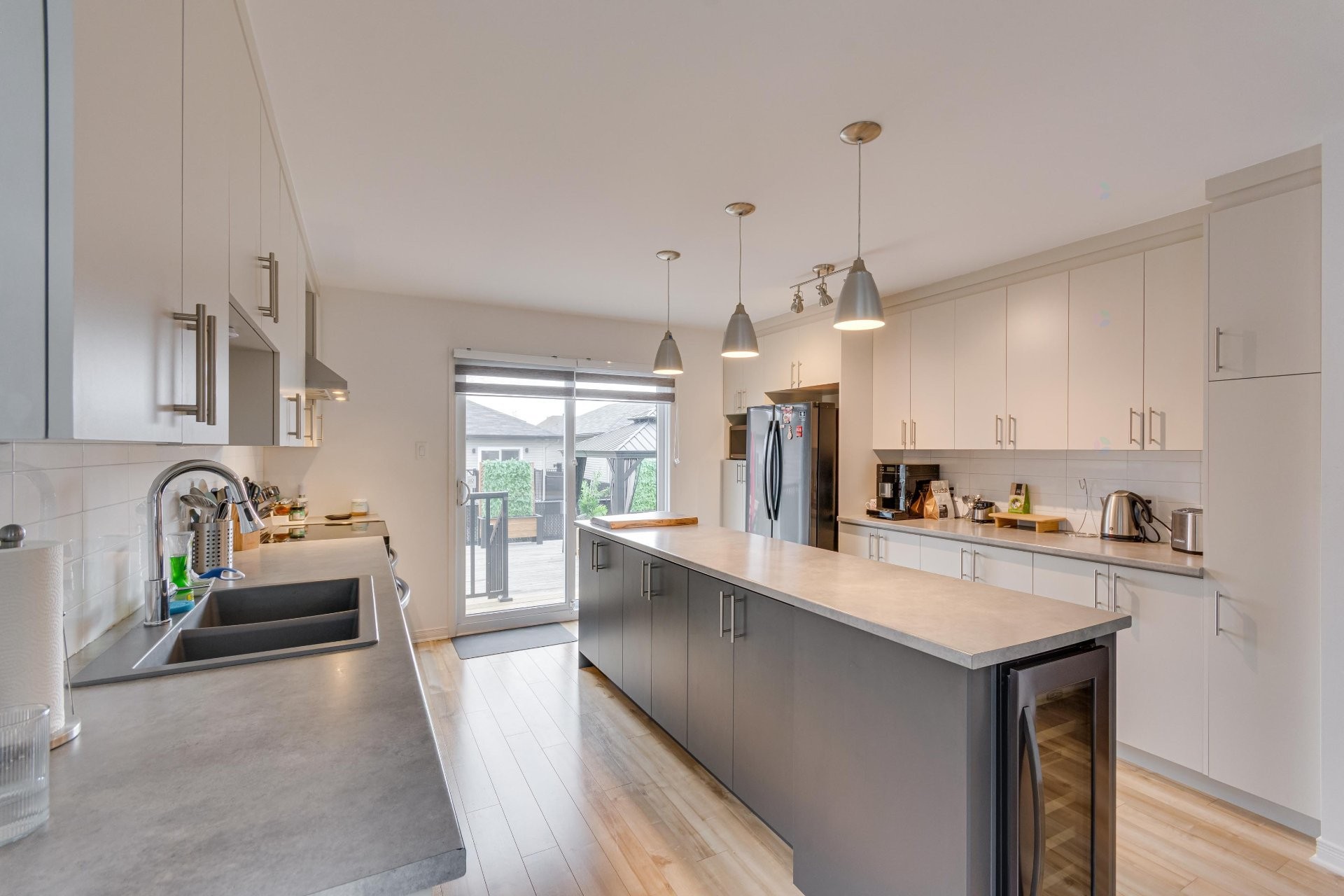 









274


Rue de Fontenelle

,
Gatineau (Gatineau),




QC
J8T0A4

