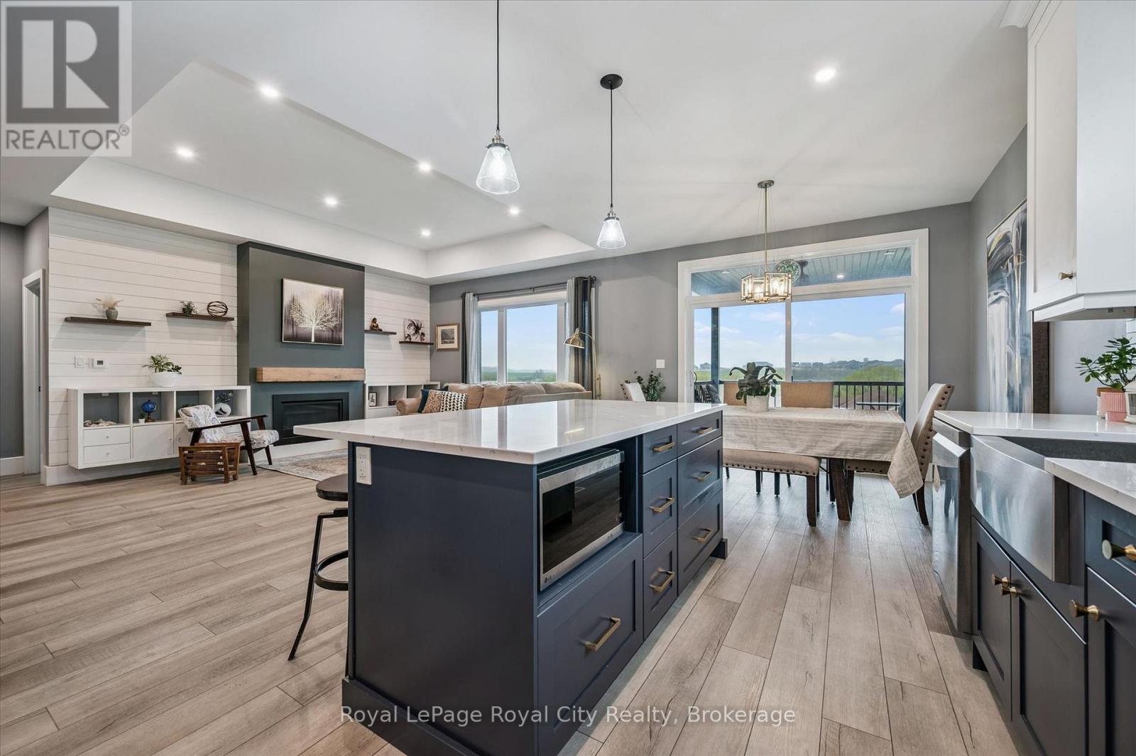 












50 FAITH DRIVE

,
Mapleton,




Ontario
N0G1P0

